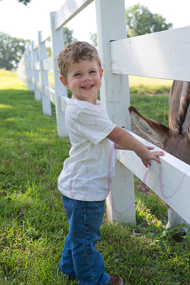 Chelsea Boone Kohen Ainsley 0165