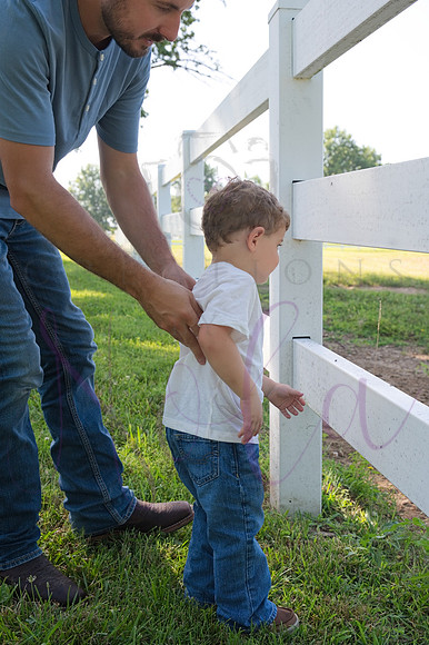 Chelsea Boone Kohen Ainsley 0154