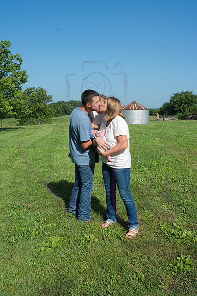 Chelsea Boone Kohen Ainsley 0147