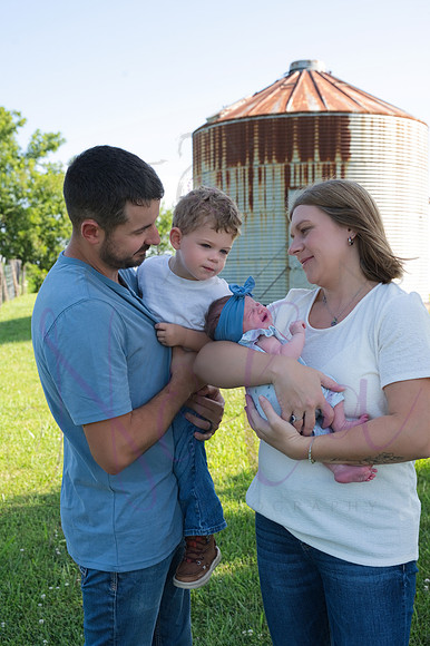 Chelsea Boone Kohen Ainsley 0135