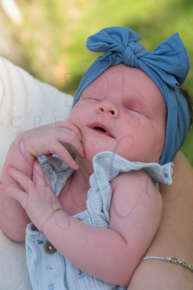 Chelsea Boone Kohen Ainsley 0082