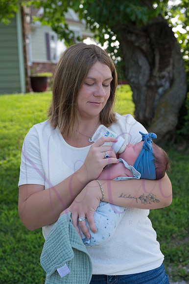 Chelsea Boone Kohen Ainsley 0066