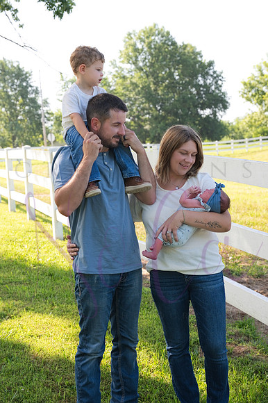 Chelsea Boone Kohen Ainsley 0056