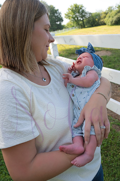 Chelsea Boone Kohen Ainsley 0039