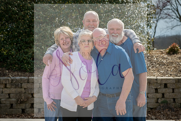 Watson family 4-03-22 0042