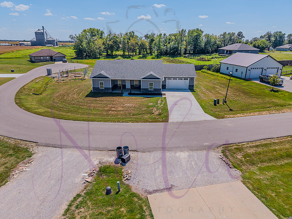Lori Prairie Home 0001