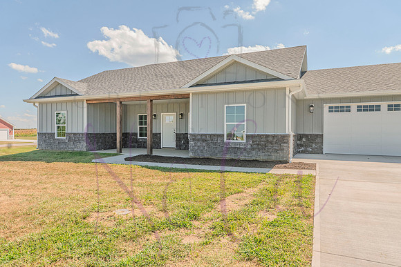 Lori Prairie Home 0128