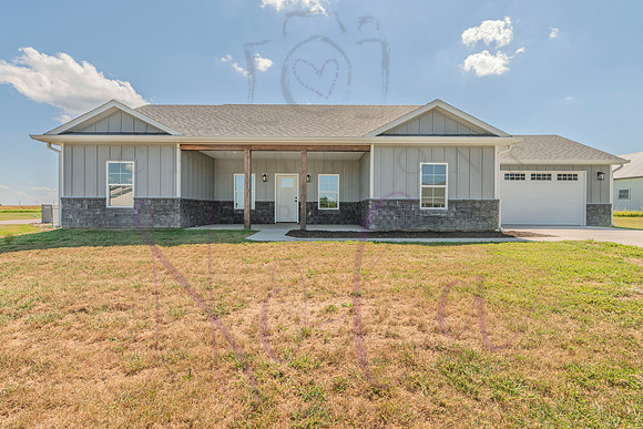 Lori Prairie Home 0125
