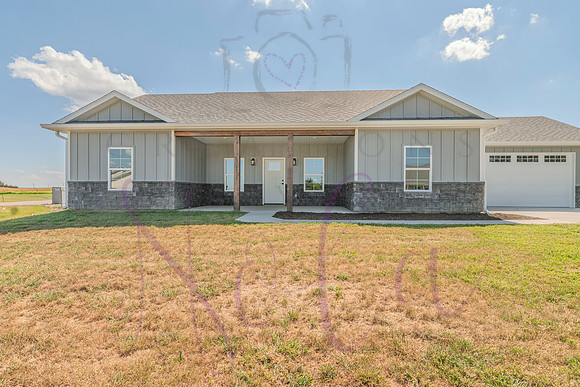 Lori Prairie Home 0123