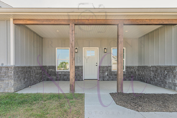 Lori Prairie Home 0120
