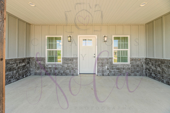 Lori Prairie Home 0116