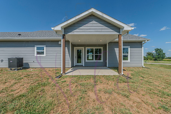 Lori Prairie Home 0112