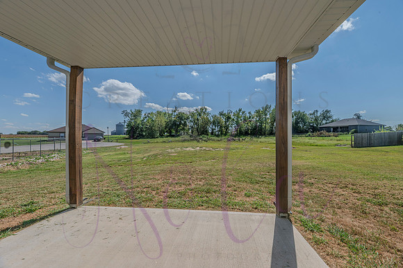 Lori Prairie Home 0109