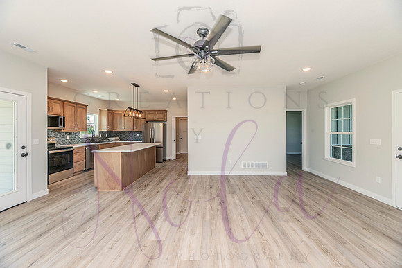 Lori Prairie Home 0107