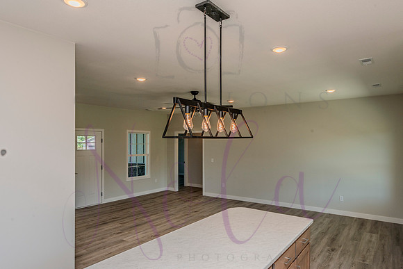 Lori Prairie Home 0100
