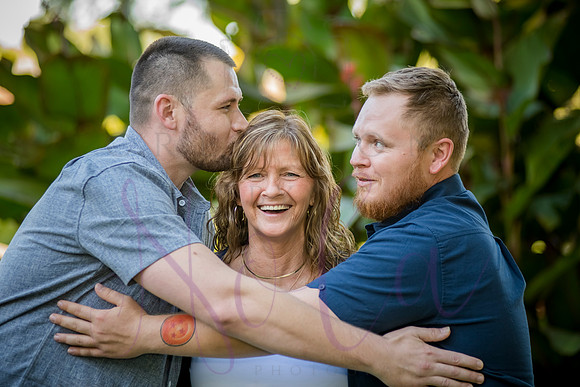 Lucy and family 2022 0198