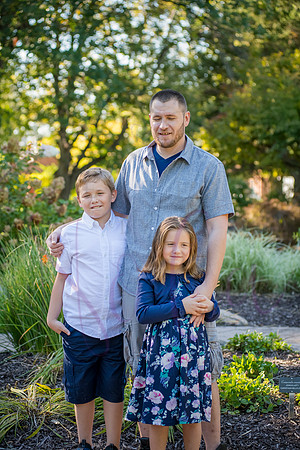 Lucy and family 2022 0083