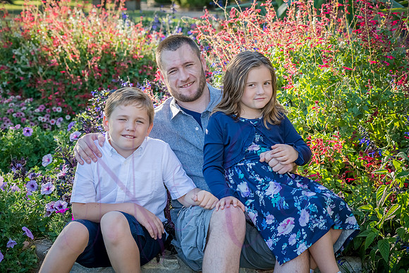 Lucy and family 2022 0278