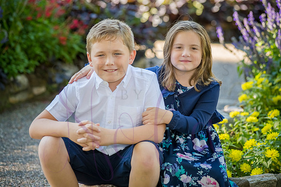 Lucy and family 2022 0128