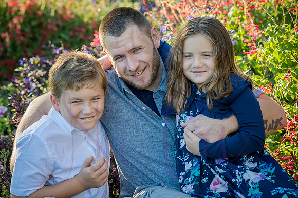 Lucy and family 2022 0294