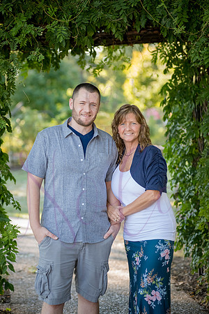 Lucy and family 2022 0252