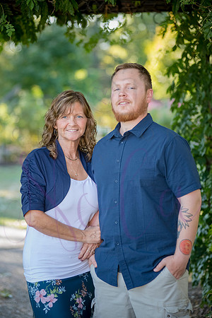 Lucy and family 2022 0248