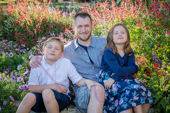 Lucy and family 2022 0281