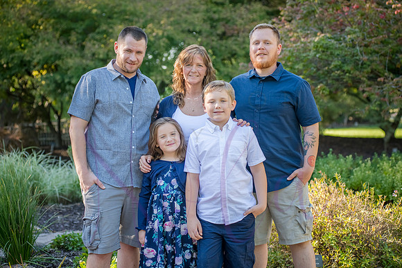 Lucy and family 2022 0093