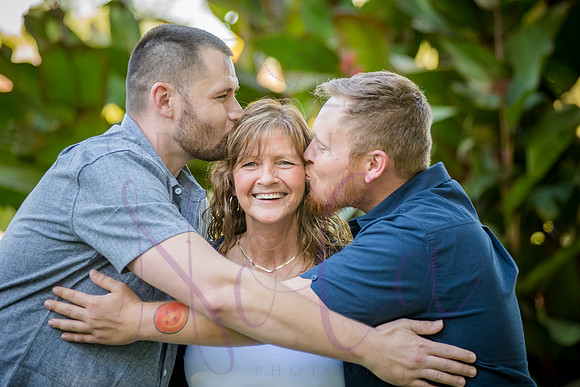 Lucy and family 2022 0200