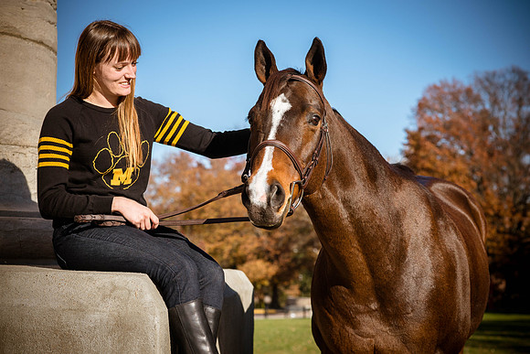 Ann and Lucky-521