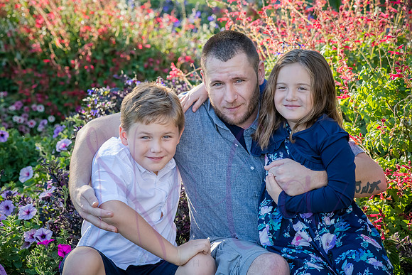 Lucy and family 2022 0284