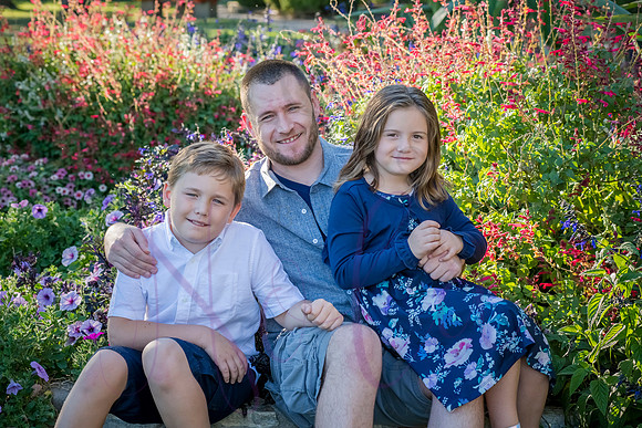 Lucy and family 2022 0274