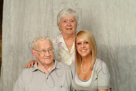 Stacey & family 06
