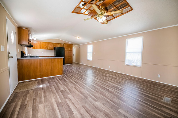 147 Creekwood 0055