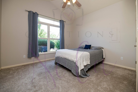 Betsy Limestone 0041