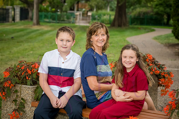 Lucy and family 2023 0056