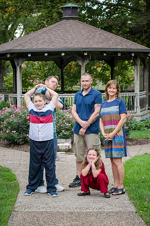 Lucy and family 2023 0250