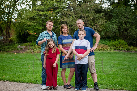 Lucy and family 2023 0236