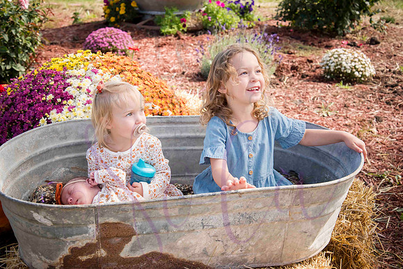 Katlin and girls 2023 0191