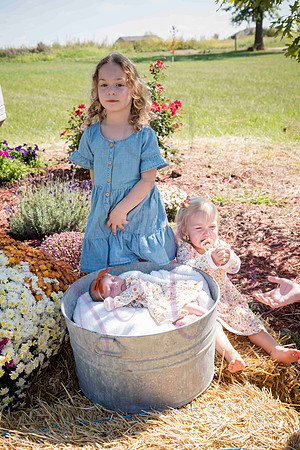 Katlin and girls 2023 0250