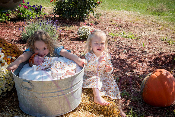 Katlin and girls 2023 0274
