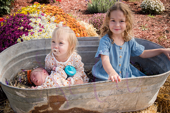 Katlin and girls 2023 0194