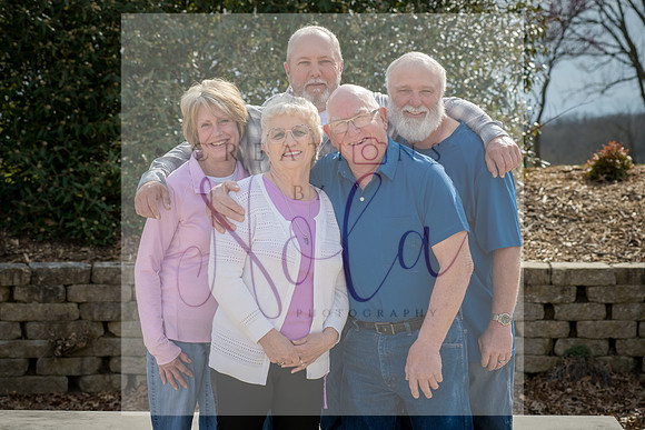 Watson family 4-03-22 0036