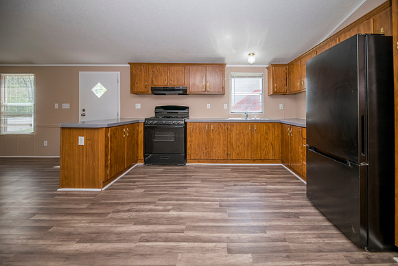 147 Creekwood 0046