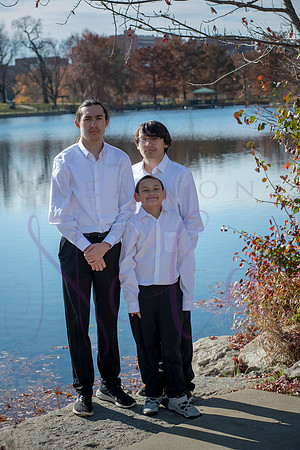 Yom and family 0192