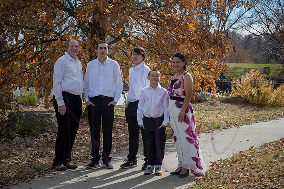 Yom and family 0123