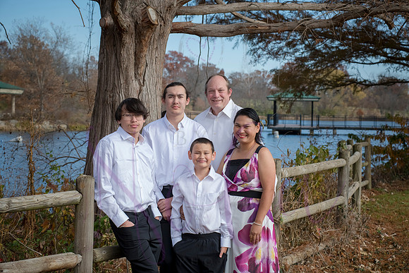 Yom and family 0048