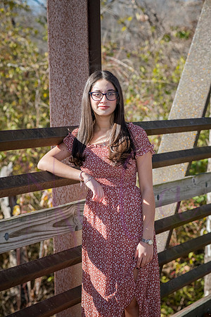 Maya senior pics 0002
