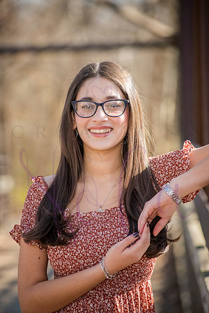Maya senior pics 0018