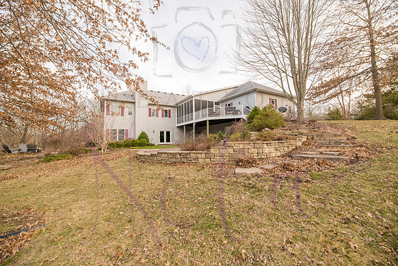 Betsy Shady Hills 0180
